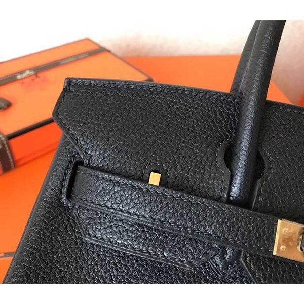 luxury famous women's shoulder bags fashion cosmetic bag totes crocodile h home handbags designed by famous designer cross body purses
luxury famous women's shoulder bags fashion cosmetic bag totes crocodile h home handbags designed by famous designer cross body purses
