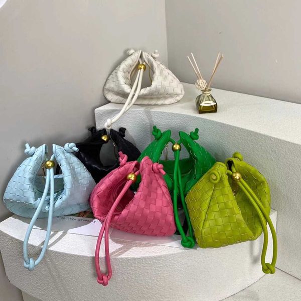 bottess bags venetas fashion women's 2022 new turn woven underarm gold bead one shoulder hand leather knotted have logo
bottess bags venetas fashion women's 2022 new turn woven underarm gold bead one shoulder hand leather knotted have logo