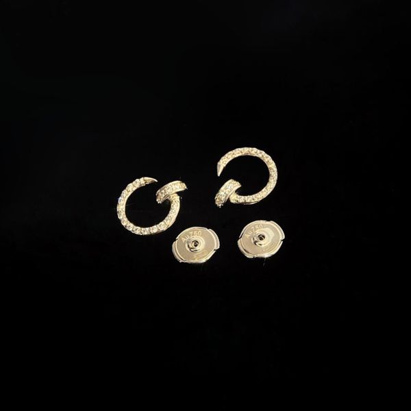 fashion jewelry stud dangle nail earrings for women 925 sterling silver small size with rhinestone
fashion jewelry stud dangle nail earrings for women 925 sterling silver small size with rhinestone
