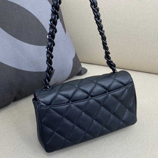 autumn new versatile bag ladies casual handbags chain square brand designer hasp simple shoulder bags
autumn new versatile bag ladies casual handbags chain square brand designer hasp simple shoulder bags