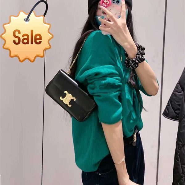 designer bags arc de triomphe armpit female 2022 new leather tofu high sense chain old flower stick shoulder factory direct sale
designer bags arc de triomphe armpit female 2022 new leather tofu high sense chain old flower stick shoulder factory direct sale