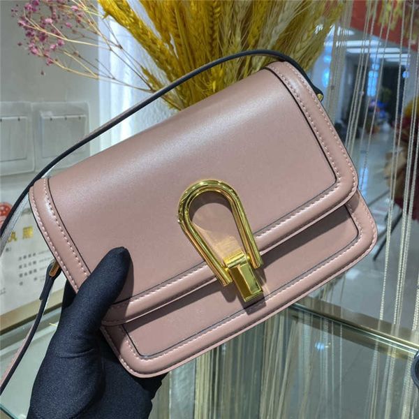 fashion tofu bag 2022 leather crossbody bag fashion multifunctional shoulder underarm small square bag. 221014
fashion tofu bag 2022 leather crossbody bag fashion multifunctional shoulder underarm small square bag. 221014