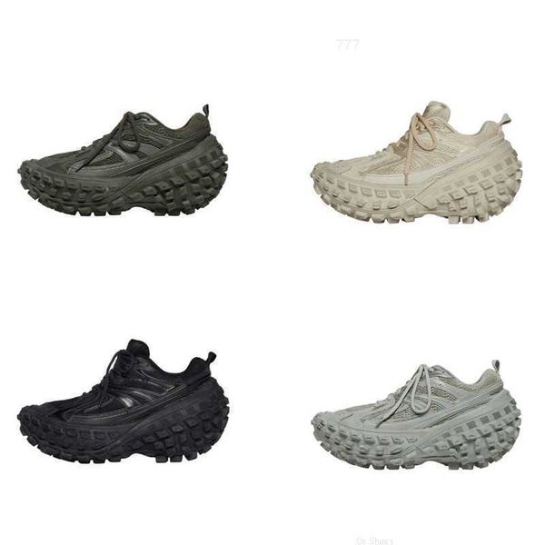 2022 released beige black defender designer outdoor shoes grey green tire shoe men women stars loves trainers sports with original box
2022 released beige black defender designer outdoor shoes grey green tire shoe men women stars loves trainers sports with original box