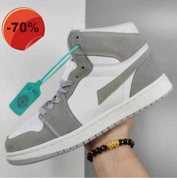 a1 jumpman 1s mens sneakers trainers shoes fashion og high leather casual outdoor zapatillas skateboarding sports shoes 36-44
a1 jumpman 1s mens sneakers trainers shoes fashion og high leather casual outdoor zapatillas skateboarding sports shoes 36-44
