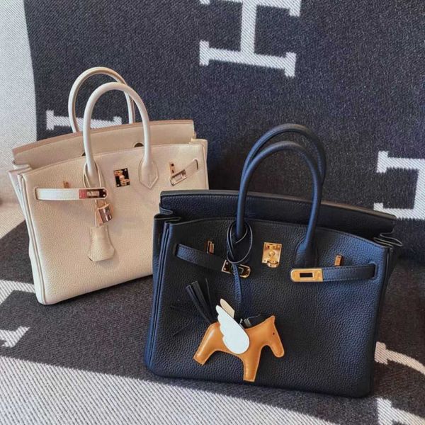 0ajn sewn bags designer womens classic customized tote emmaess crocodile graphite ladys grey crocodile skin platinum luxury exclusive herbag
0ajn sewn bags designer womens classic customized tote emmaess crocodile graphite ladys grey crocodile skin platinum luxury exclusive herbag