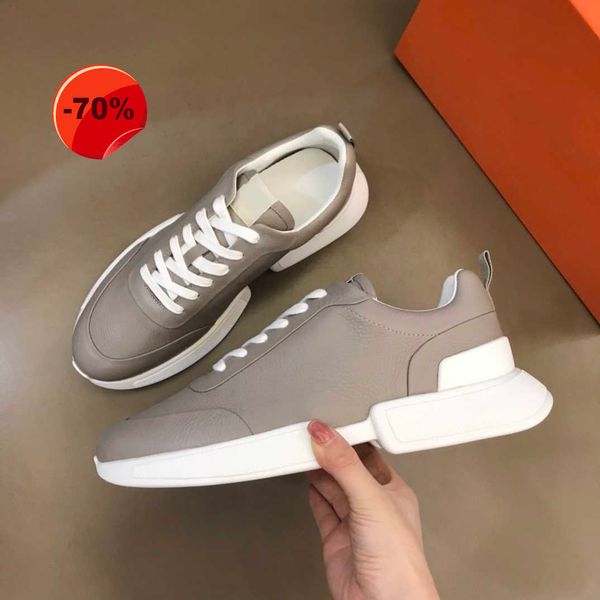 men 's shoes men casual sports shoe luxury designer brand cool match invincible soft comfortable dust bag
men 's shoes men casual sports shoe luxury designer brand cool match invincible soft comfortable dust bag