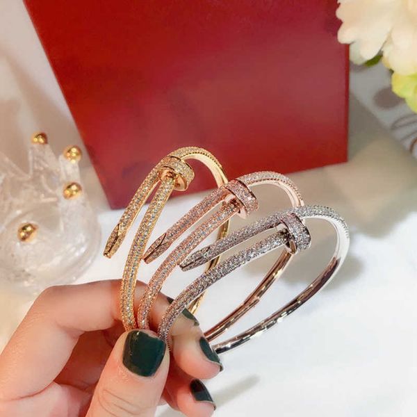 charm bracelets fashion senior designer bracelet jewelrys lady couple gift designers jewelry trend classic matching brand luxury accessories, Golden;silver
charm bracelets fashion senior designer bracelet jewelrys lady couple gift designers jewelry trend classic matching brand luxury accessories, Golden;silver