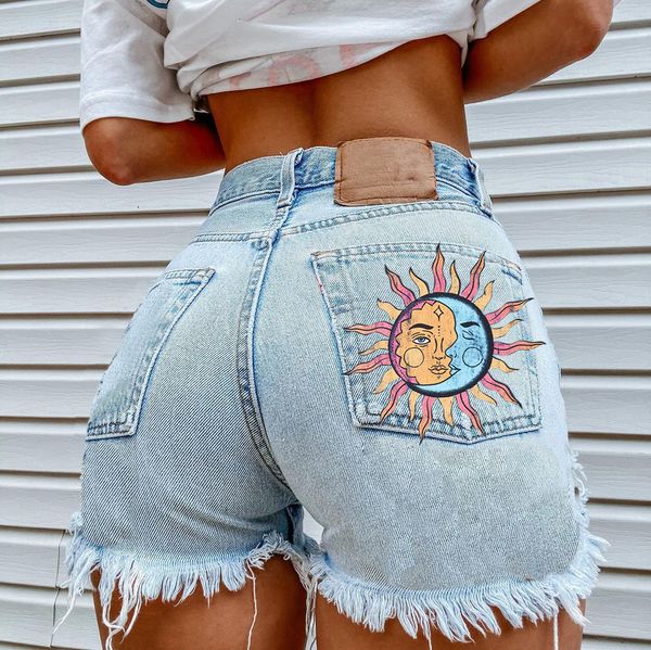 women's summer new street high waist sun god print denim ripped hole tassel girl shorts foreign trade wholesale, White;black
women's summer new street high waist sun god print denim ripped hole tassel girl shorts foreign trade wholesale, White;black