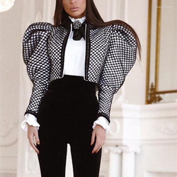 women's jackets ruched plaid coat for women butterfly collar puff sleeve short female streetwear autumn fashion clothing 2022, Black;brown
women's jackets ruched plaid coat for women butterfly collar puff sleeve short female streetwear autumn fashion clothing 2022, Black;brown