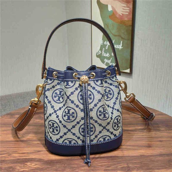 canvas designer torysburchs handbags bucket 2022 bag jacquard summer drawstring large one shoulder crossbody
canvas designer torysburchs handbags bucket 2022 bag jacquard summer drawstring large one shoulder crossbody