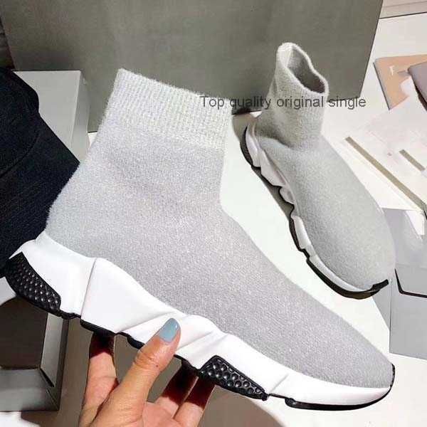 sock shoes casual shoe classic sneakers runners jogging walking outdoorshoes34-45 with box new women
sock shoes casual shoe classic sneakers runners jogging walking outdoorshoes34-45 with box new women