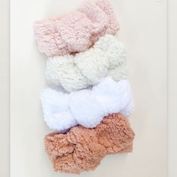 infant solid color bowknot plush hairband soft skin-friendly warm elastic headband diy children headwear birthday gifts, Slivery;white
infant solid color bowknot plush hairband soft skin-friendly warm elastic headband diy children headwear birthday gifts, Slivery;white