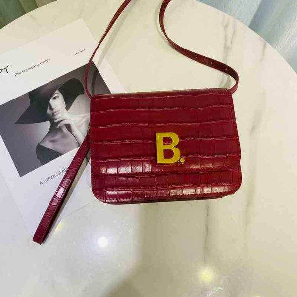 b balencigas tofu crocodiless leather small square bag oblique span single shoulder portable b-shaped buckle bb
b balencigas tofu crocodiless leather small square bag oblique span single shoulder portable b-shaped buckle bb