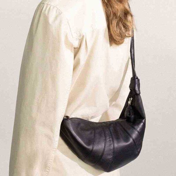 shoulder bags womens designer bag leather handbags horn bag dumpling bags leather armpit women crossbody purse chest waist packs 220623
shoulder bags womens designer bag leather handbags horn bag dumpling bags leather armpit women crossbody purse chest waist packs 220623