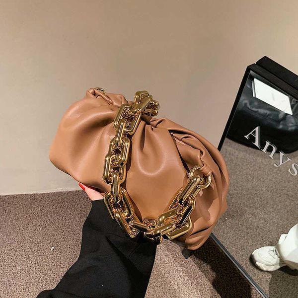 handbag designer bottess women's venetas summer fashion cloud 2022 new women's ins niche design chain one shoulder underarm have l
handbag designer bottess women's venetas summer fashion cloud 2022 new women's ins niche design chain one shoulder underarm have l