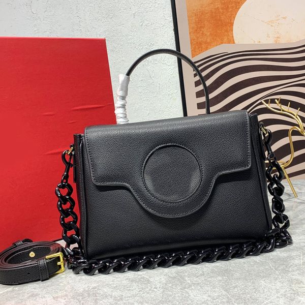 fend women handbag tote bag large capacity package plain cowhide grain genuine leather crossbody shoulder bags chain decoration removable st
fend women handbag tote bag large capacity package plain cowhide grain genuine leather crossbody shoulder bags chain decoration removable st