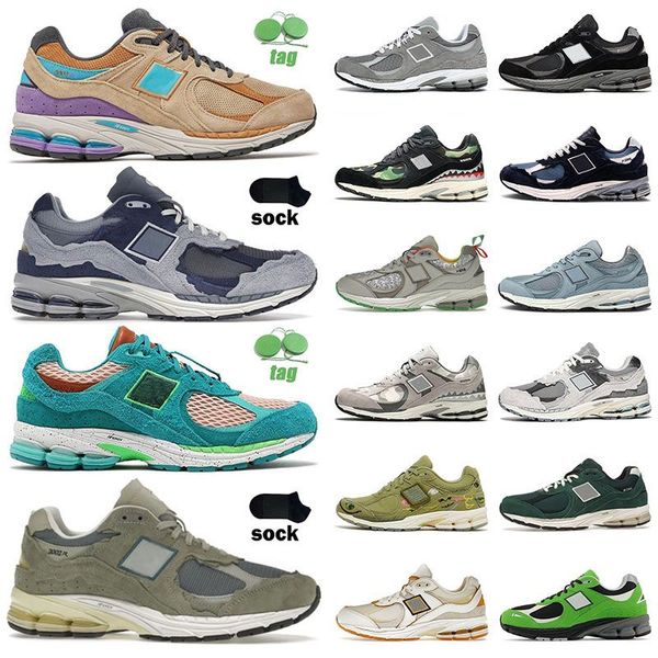 running shoes 2002r b2002r triple s sneakers designer trainers mens women new fahion outdoor platforms sneaker tennis protection pack
running shoes 2002r b2002r triple s sneakers designer trainers mens women new fahion outdoor platforms sneaker tennis protection pack
