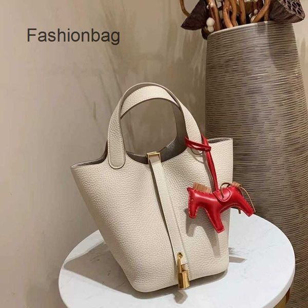 pink lock handbag woman basket bag trendy bags vegetable hermee picotin large 2022 capacity bucket leather mqzu
pink lock handbag woman basket bag trendy bags vegetable hermee picotin large 2022 capacity bucket leather mqzu