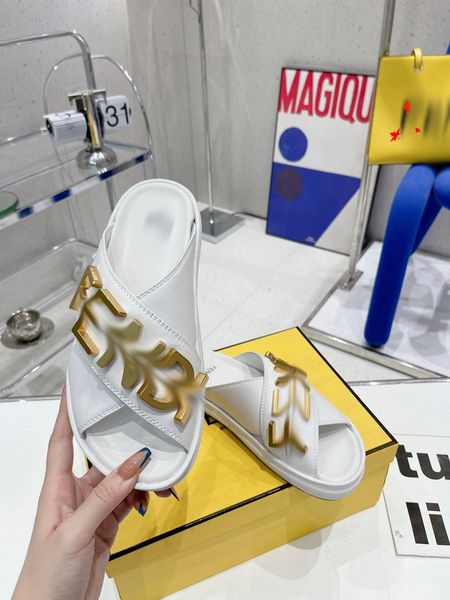 2023 fashion women sandals genuine leather slippers summer flat stylist slides ladies beach sandal party wedding slipper with box -k096, Black
2023 fashion women sandals genuine leather slippers summer flat stylist slides ladies beach sandal party wedding slipper with box -k096, Black