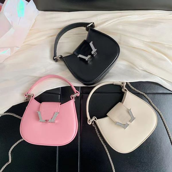 women handbags designer shoulder bag diamond armpit purse fashion lady clutch bags solid color tote female crossbody purse flap letter buckl
women handbags designer shoulder bag diamond armpit purse fashion lady clutch bags solid color tote female crossbody purse flap letter buckl