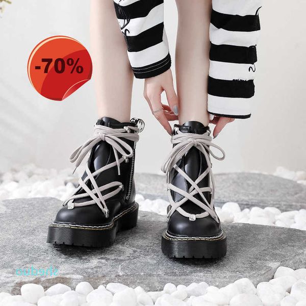 2022s high street rick men's boots elasticity male sneakers luxury martin boot owens women's sports shoes men casual shoes
2022s high street rick men's boots elasticity male sneakers luxury martin boot owens women's sports shoes men casual shoes