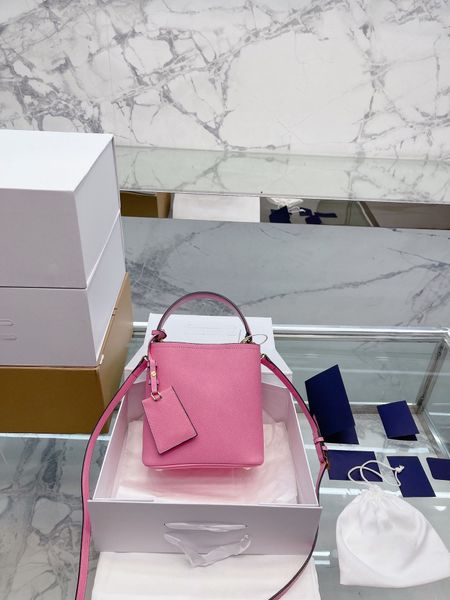 pink fashion bucket bag shopping bags large volume luxury shoulder bag wallet designer handbag cross-body leather messenger purse winter ver
pink fashion bucket bag shopping bags large volume luxury shoulder bag wallet designer handbag cross-body leather messenger purse winter ver