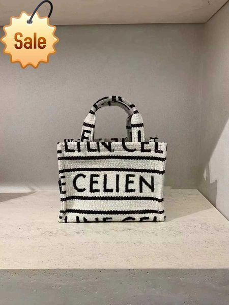 designer bags new triumphal arch wool bag fashion trend color contrast letter tote versatile one shoulder crossbody high sense factory direc
designer bags new triumphal arch wool bag fashion trend color contrast letter tote versatile one shoulder crossbody high sense factory direc
