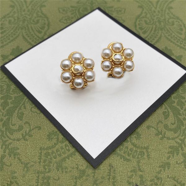 new flower pearl charm earrings women floral designer studs double letter eardrop dangler with gift box1763, Golden
new flower pearl charm earrings women floral designer studs double letter eardrop dangler with gift box1763, Golden