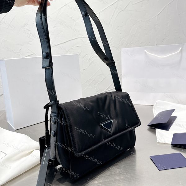 mens womens fashion shoulder bags luxurys designer messanger bag lady crossbody bags
mens womens fashion shoulder bags luxurys designer messanger bag lady crossbody bags