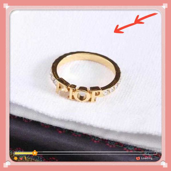 2022 fashion designer gold letter band rings bague for lady women party wedding lovers gift engagement jewelry with box998, Silver
2022 fashion designer gold letter band rings bague for lady women party wedding lovers gift engagement jewelry with box998, Silver