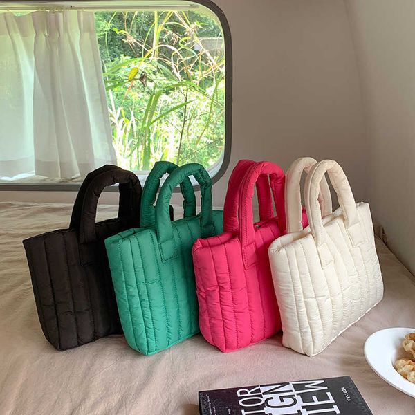evening bags women's small group premium handbag 2022 new autumn and winter large capacity down
evening bags women's small group premium handbag 2022 new autumn and winter large capacity down