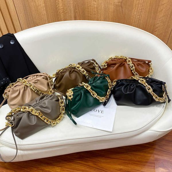 hand designerbag bottess bag women's venetas woman 2022 new korean fashion versatile fold thi chain cloud diagonal cross hand-held sing
hand designerbag bottess bag women's venetas woman 2022 new korean fashion versatile fold thi chain cloud diagonal cross hand-held sing