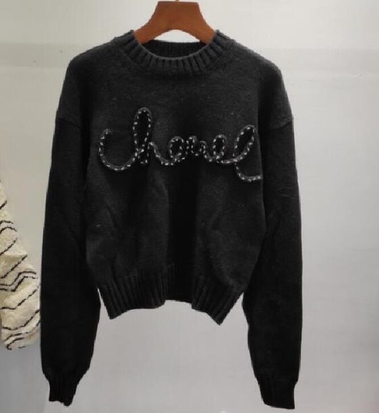 2023 autumn fw luxury sweater letter brand knitting knitted cotton sweater designer pullover jumpers famous clothing for women g1008, White;black
2023 autumn fw luxury sweater letter brand knitting knitted cotton sweater designer pullover jumpers famous clothing for women g1008, White;black