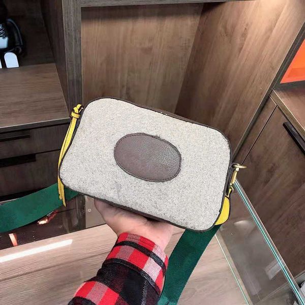 mera stripe width genuine leather handbags tote handbag shoulder his female bag one shoulder purses women men
mera stripe width genuine leather handbags tote handbag shoulder his female bag one shoulder purses women men