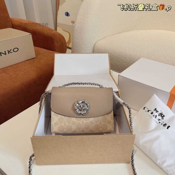evening bags coaah designer fashion brand spring one shoulder crossbody lock buckle camellia fashion women's handbags
evening bags coaah designer fashion brand spring one shoulder crossbody lock buckle camellia fashion women's handbags