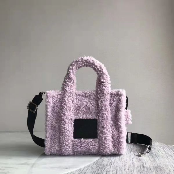 designer bag new faux fur small mini tote bag teddy-bear series commuter bags women's shoulder
designer bag new faux fur small mini tote bag teddy-bear series commuter bags women's shoulder