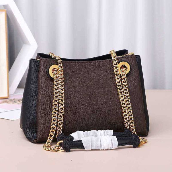designer handbags purses fashion brand women shoulder 24cm lady leather gold chain 43777
designer handbags purses fashion brand women shoulder 24cm lady leather gold chain 43777