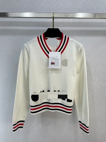 1012 l 2022 autumn women's sweaters white v neck long sleeve weilan, White;black
1012 l 2022 autumn women's sweaters white v neck long sleeve weilan, White;black