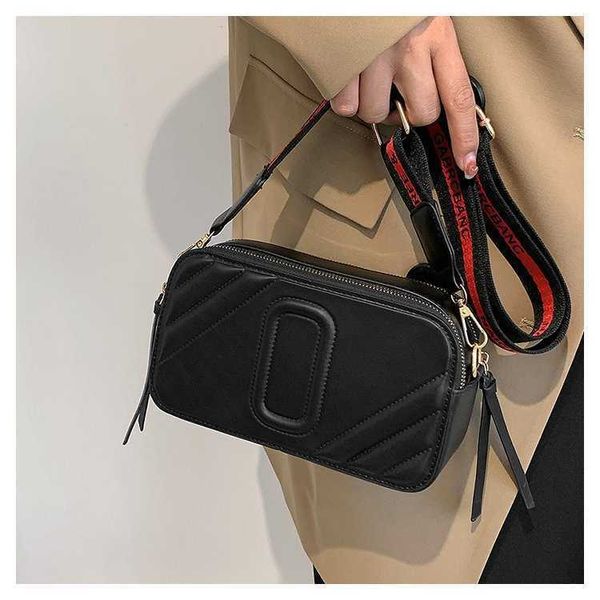 messenger bags versatile cross body bill of lading shoulder bag popular in autumn and winter 2022 small square lady
messenger bags versatile cross body bill of lading shoulder bag popular in autumn and winter 2022 small square lady