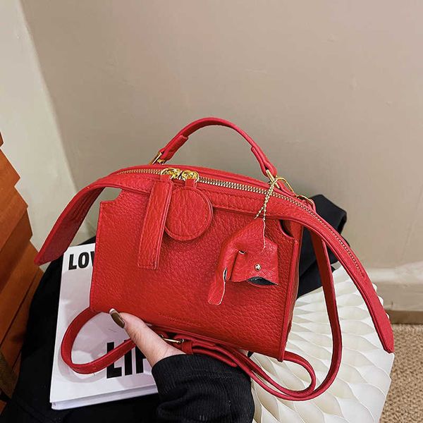 purses casual personality small square bag women's version trend online texture one shoulder casual and easy women
purses casual personality small square bag women's version trend online texture one shoulder casual and easy women