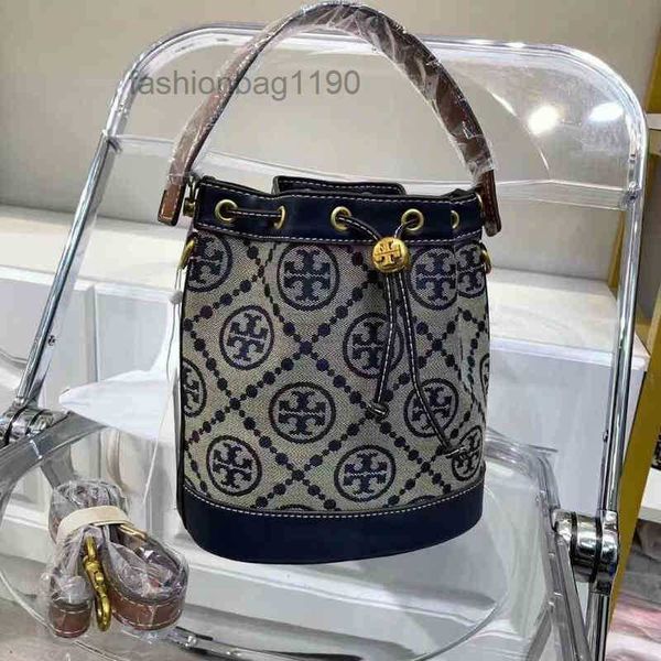 designer handbags burchs bags t0rys single export trade foreign european and american fashion versatile drawstring bucket bag embroidered ja
designer handbags burchs bags t0rys single export trade foreign european and american fashion versatile drawstring bucket bag embroidered ja