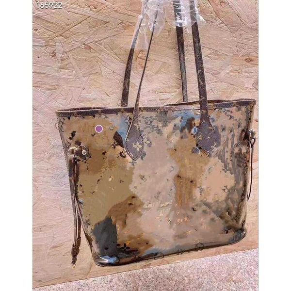 2022 genuine pvc lady totes women luxurys designers bags handbags fashion messenger shoulder crossbody bag purse shoppingbag wallets
2022 genuine pvc lady totes women luxurys designers bags handbags fashion messenger shoulder crossbody bag purse shoppingbag wallets