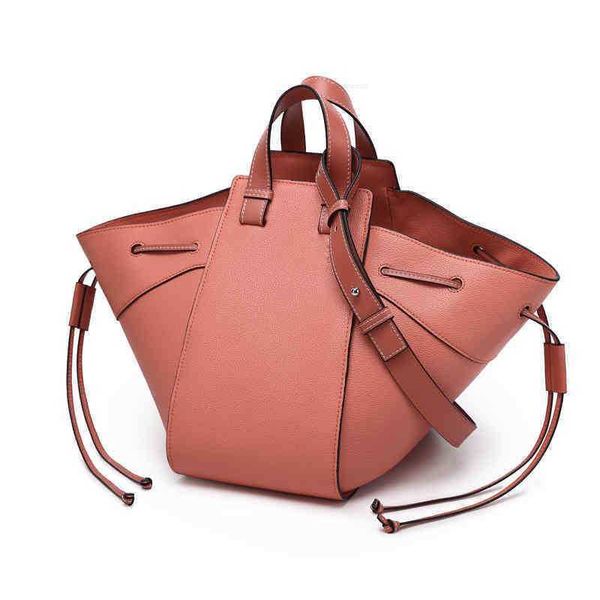 designer luxury women bag lowe handbags totes womens crossbody loulous handbag loweitys 5acubi shoulder fashion capacity versatile bags v9mb
designer luxury women bag lowe handbags totes womens crossbody loulous handbag loweitys 5acubi shoulder fashion capacity versatile bags v9mb