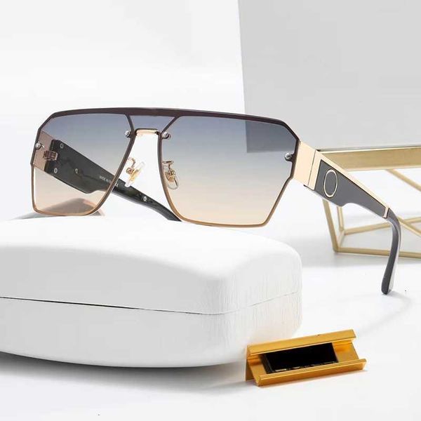 trend mens sunglasses designer luxury mirror rivet design outdoor polarized sports cycling goggles matches any male face shape fashion lover, White;black
trend mens sunglasses designer luxury mirror rivet design outdoor polarized sports cycling goggles matches any male face shape fashion lover, White;black