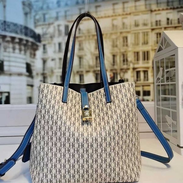 evening bags totes messenger large capacity women single shoulder small bucket leather metal 221009
evening bags totes messenger large capacity women single shoulder small bucket leather metal 221009
