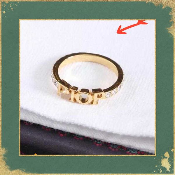 2022 fashion designer gold letter band rings bague for lady women party wedding lovers gift engagement jewelry with box213, Silver
2022 fashion designer gold letter band rings bague for lady women party wedding lovers gift engagement jewelry with box213, Silver