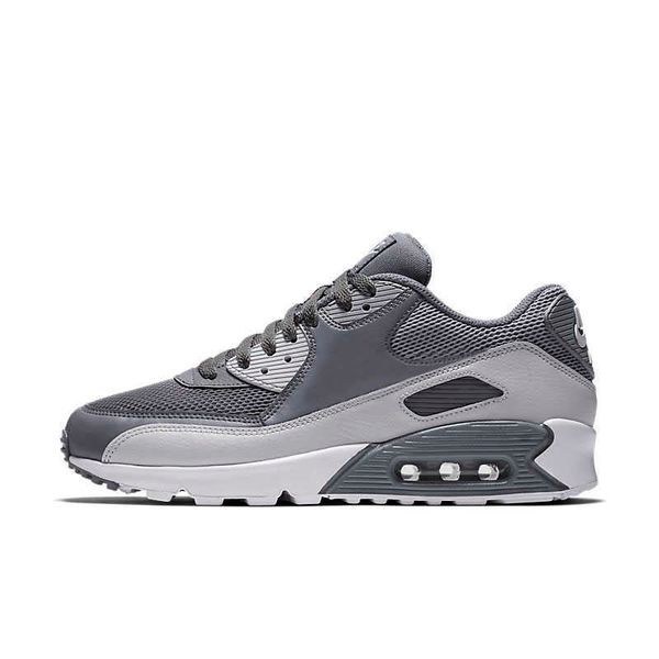 classic designer 90s men woman running shoes black white trainer cushion surface sneakers breathable sports eur 36-45
classic designer 90s men woman running shoes black white trainer cushion surface sneakers breathable sports eur 36-45
