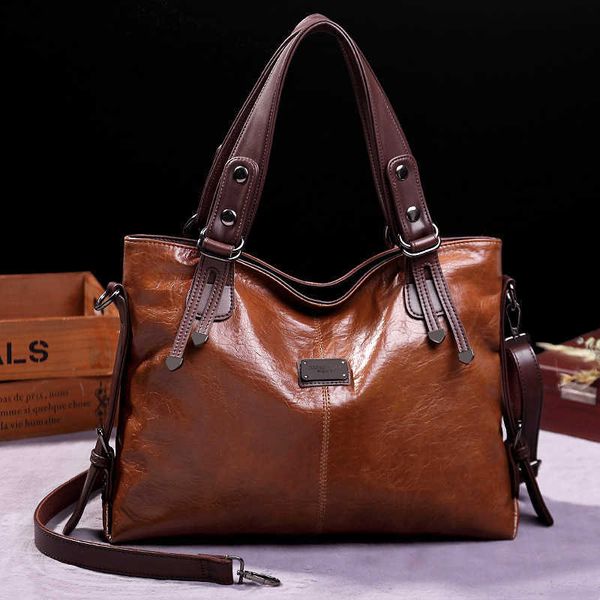 shoulder bag fashion casual tote bag women hands soft leather s vintage big capacity crossbody hand for ladies 221015
shoulder bag fashion casual tote bag women hands soft leather s vintage big capacity crossbody hand for ladies 221015