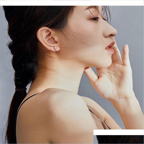 stud woman fashion earrings geometric element 925 sterling sier jewelry engagement party gift long shiny zircon earring new 727 z2 dr dhop7, Golden;silver
stud woman fashion earrings geometric element 925 sterling sier jewelry engagement party gift long shiny zircon earring new 727 z2 dr dhop7, Golden;silver