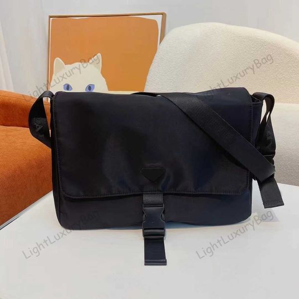 shoulder bag designer nylon wallet high capacity leisure crossbody light luxury for women classic famous brand shopping purses 220215
shoulder bag designer nylon wallet high capacity leisure crossbody light luxury for women classic famous brand shopping purses 220215